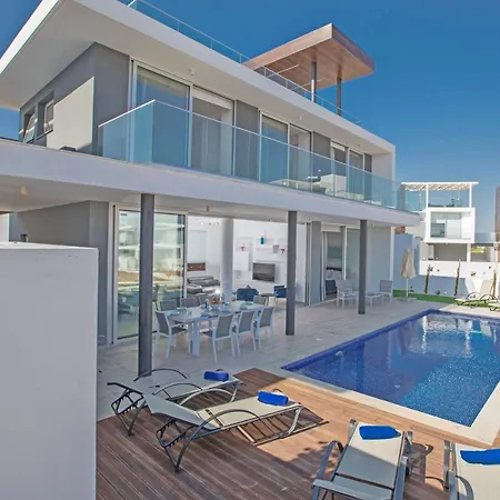Villa Naya Protaras